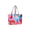 Cabata Small – torba Typu Tote – lakierowana skóra cielęca z nadrukiem piwonii – wielokolorowa Cabata Small – torba Typu Tote – lakierowana skóra cielęca z nadrukiem piwonii – wielokolorowa