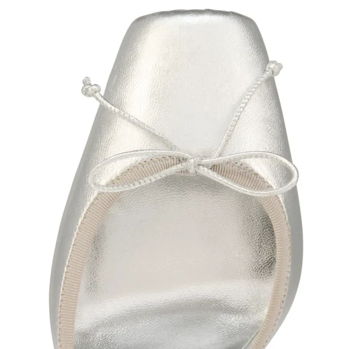 Cassia Lace up – czółenka na paskach o wysokości 100 mm – laminowana skóra jagnięca nappa – srebrne – damskie Cassia Lace up – czółenka na paskach o wysokości 100 mm – laminowana skóra jagnięca nappa – srebrne – damskie