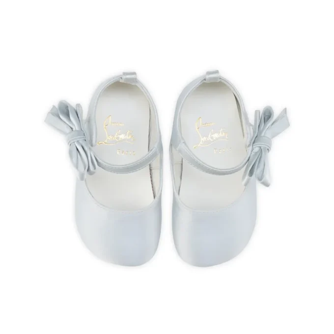Lou Babe – baleriny – satyna krepowa – pastelowy błękit – niemowlęce Lou Babe – baleriny – satyna krepowa – pastelowy błękit – niemowlęce