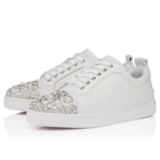 louise junior perla sneakersy satyna krepowa skra cielca i pery biae damskie 1 330x330 - Louise Junior Perla &ndash; Sneakersy &ndash; satyna krepowa, sk&oacute;ra cielęca i perły &ndash; białe &ndash; damskie