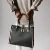 Nastroloubi L – Torba Typu Tote – ziarnista skóra cielęca – czarna
