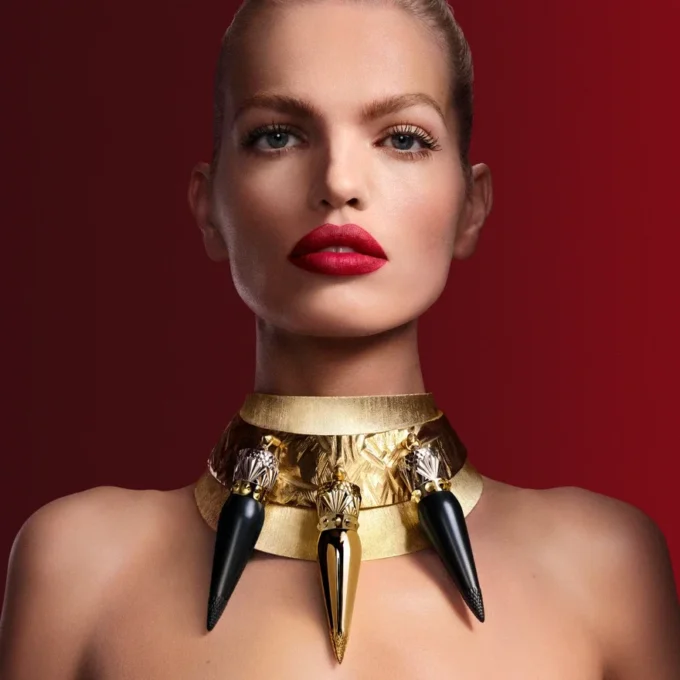 Rouge Louboutin Velvet Matte – matowa pomadka – Bare Rococotte 013M