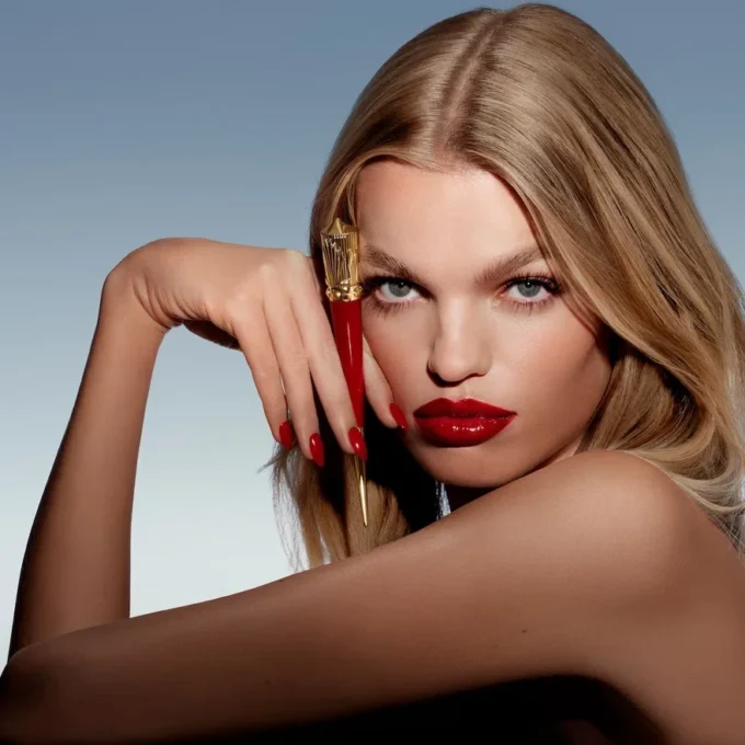 Rouge Stiletto Vinyl Gloss Copper Fever 352V Copper Fever – Christian Louboutin Uroda Stany Zjednoczone Rouge Stiletto Vinyl Gloss Copper Fever 352V Copper Fever – Christian Louboutin Uroda Stany Zjednoczone